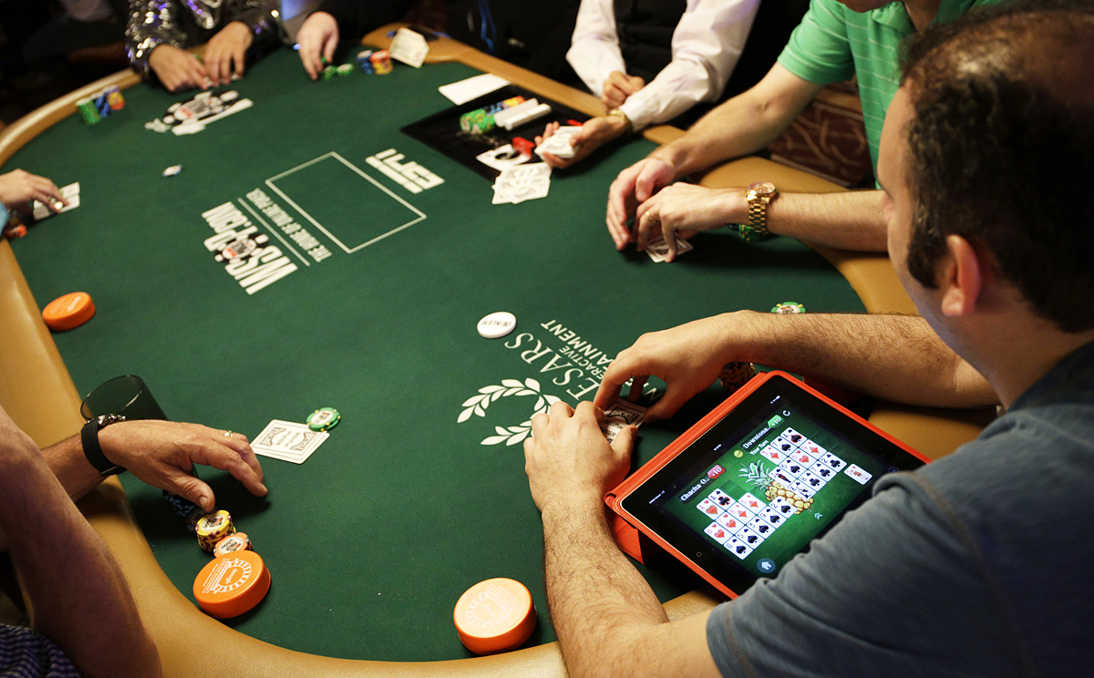 Psychological aspects of Poker hero image